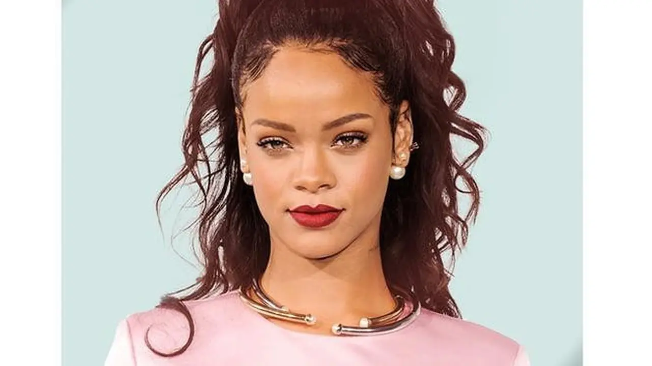 Fenty Beauty, Lini Kecantikan Milik Rihana Segera Hadir
