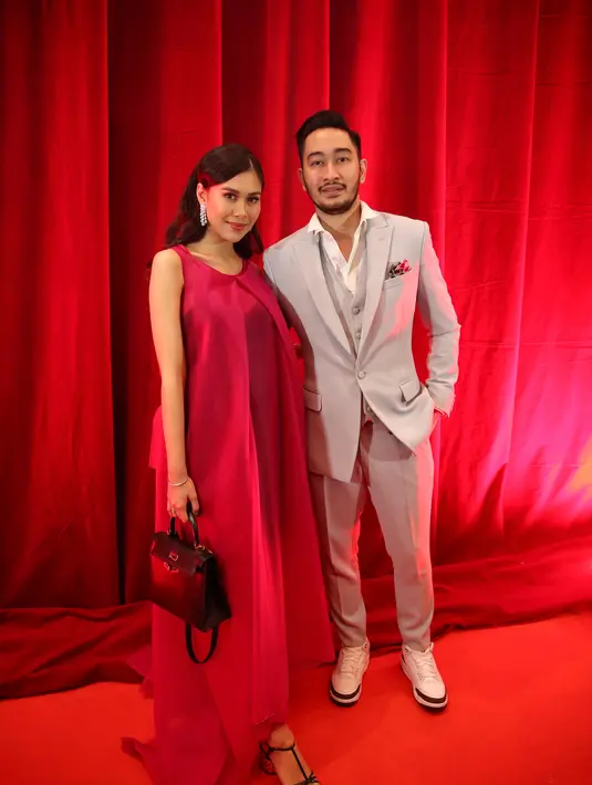 Syahnaz Sadiqah dan Jeje Govinda