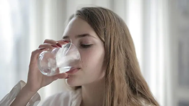 Kurangi Konsumsi Garam dan Makanan Tinggi Oksalat