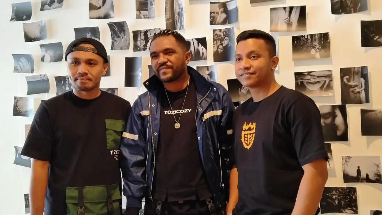 Loko merupakan grup vokal dari Indonesia Timur yang beranggotakan Rhovie Madeten, Billy Wino Talahu dan Julians Latuheru (ist)