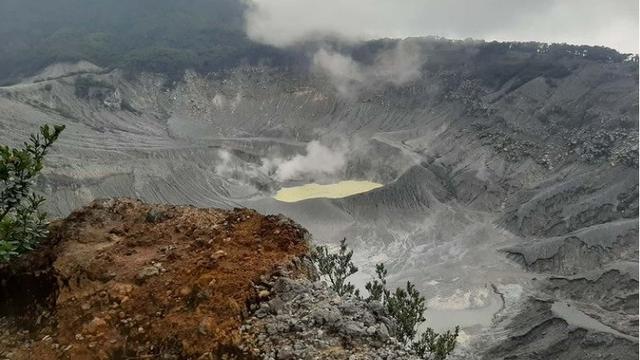 Wisata Alam Tangkuban Perahu