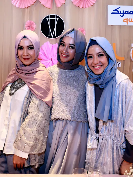 Lebih dari sekedar bertukar informasi, web ini juga diharapkan menjadi tempat silaturahmi bagi wanita. (Wimbarsana Kewas/Bintang.com)