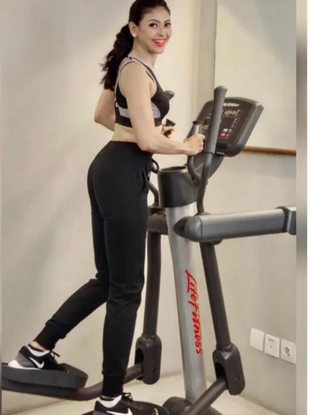 Potret Indira Sudiro Puteri Indonesia Pertama Tahun 1992, Cantiknya Awet Seolah Enggan Luntur