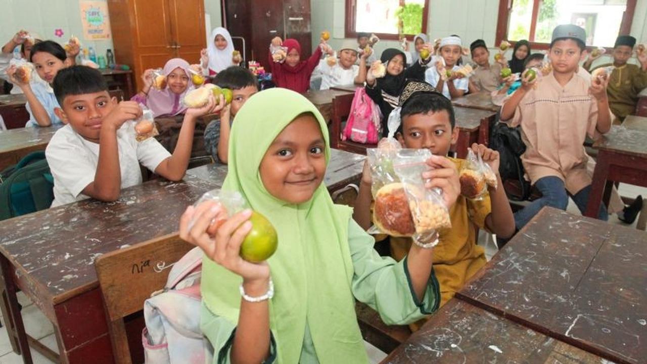 Mendikdasmen Tegaskan Anggaran Tambahan Pendidikan Rp181 Triliun Bukan untuk Program Makan Bergizi Gratis