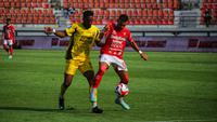 Bali United vs Semen Padang: Mentalitas Pemain Lembek, Johnny Jansen Kritik Lemahnya Antisipasi Set Piece