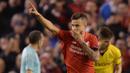 Philippe Coutinho menjadi salah satu pencetak gol kemenangan Liverpool saat melawan Borussia Dortmund pada perempat final Liga Europa di Stadion Anfield, Liverpool, (14/4/2016). (AFP/Oli Scarff)