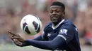 1. Emmanuel Adebayor (328 offside) - Striker asal Togo ini memulai kariernya di Premier League bersama Arsenal, Manchester City, Tottenham dan Crystal Palace. Adebayor 328 kali melakukan offside saat bermain di Premier League. (AFP/Adrian Dennis)