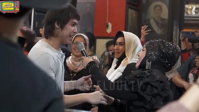 11 Momen Ulang Tahun Ahmad Dhani ke-50, Meriah Banget