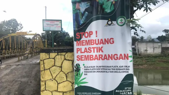 MATAHATI sebuah komunitas pencinta lingkungan di Trenggalek memperingati Hari Lingkungan Hidup Sedunia, dengan mengkampanye Lawan Polusi Plastik (Istimewa)