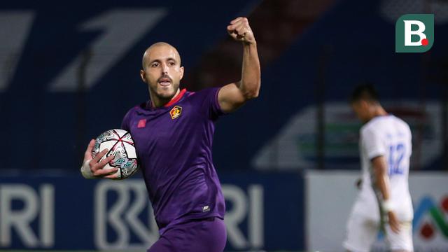 Foto: Hasil BRI Liga 1, Arema FC Sukses Kalahkan Persik Kediri dalam Drama Lima Gol