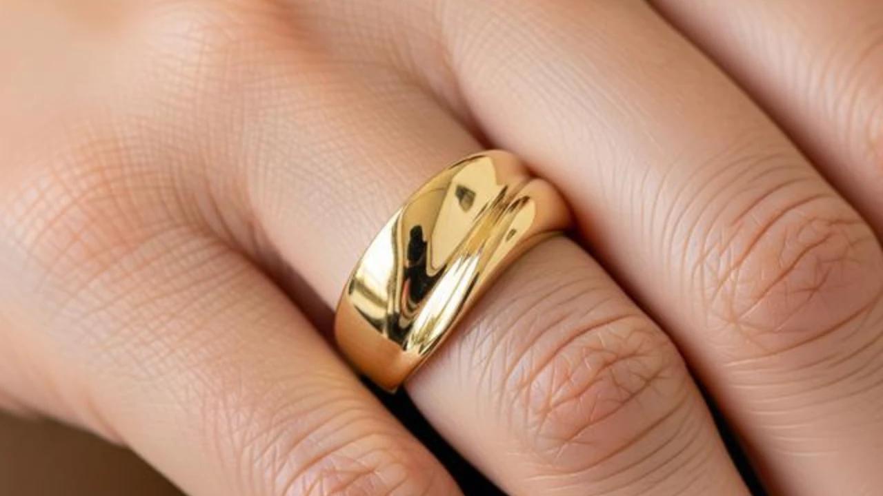 10 Desain Cincin Emas Mudah Dijual Kembali sebagai Investasi Aman untuk Masa Depan