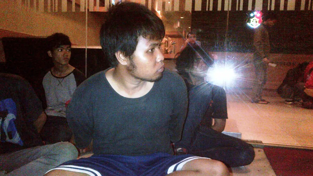20151220-bentro suporter-semarang-aremania surabaya united