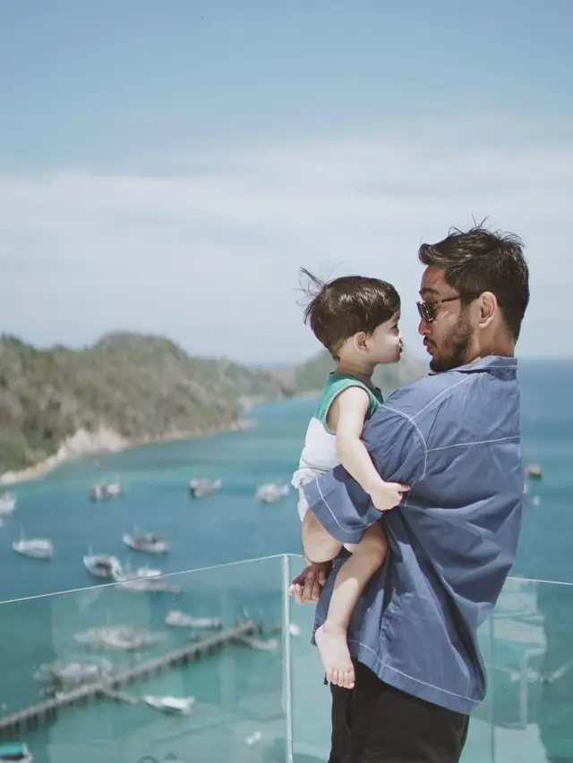 Potret Jeje Govinda dengan Zyan Anak Laki-lakinya