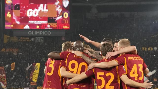 Foto: AS Roma Asuhan De Rossi Semakin Cemerlang, Kali Ini Hajar Cagliari 4-0 di Liga Italia