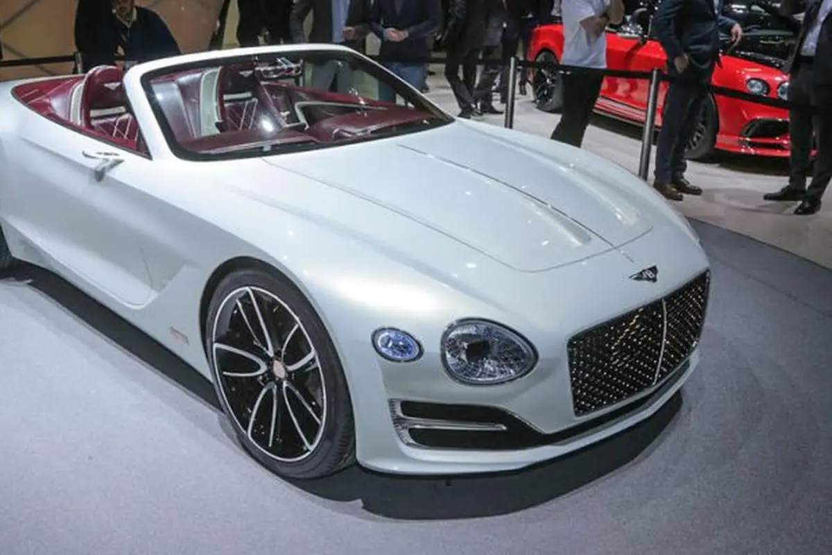 Bentley EXP10 Coupe Concept 