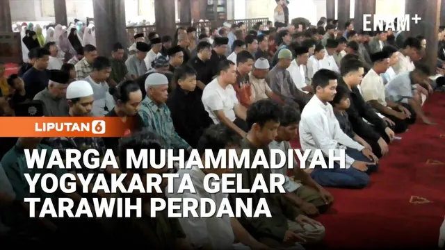 Ratusan Jemaah Masjid Gedhe Kauman Yogyakarta Gelar Tarawih Perdana
