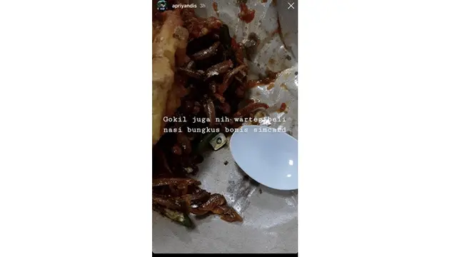 5 Foto Makanan Tercampur Sesuatu Ini Bikin Enggak Nafsu Makan
