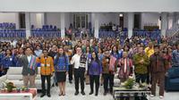 Acara "Berdaya Bersama Kupang" yang digelar di Kupang, Nusa Tenggara Timur (NTT). Acara ini mempertemukan Kemenko PM dengan ratusan pelaku ekonomi kreatif, gig workers, usaha mikro kecil dan menengah (UMKM), serta tokoh komunitas dan lintas agama.