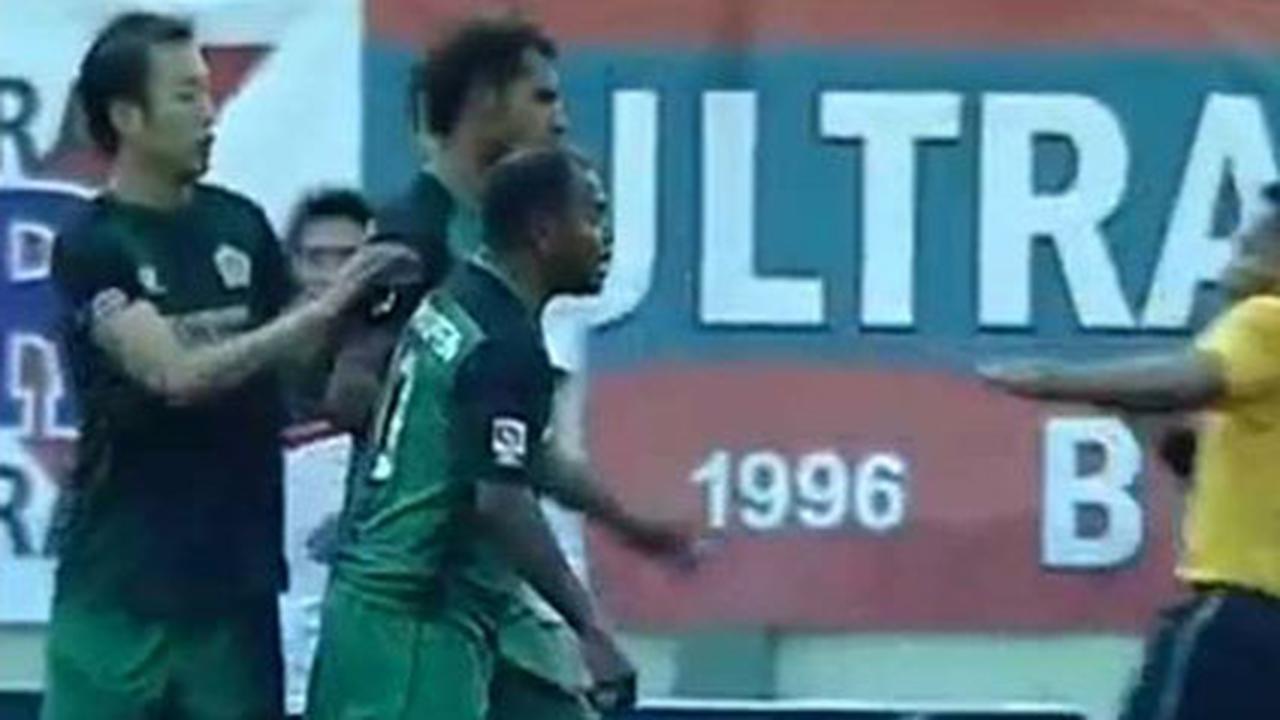 Terjadi Lagi di PON 2024, Deretan Kasus Pemukulan Wasit di Sepak Bola Indonesia ini Pernah Fenomenal di Masanya