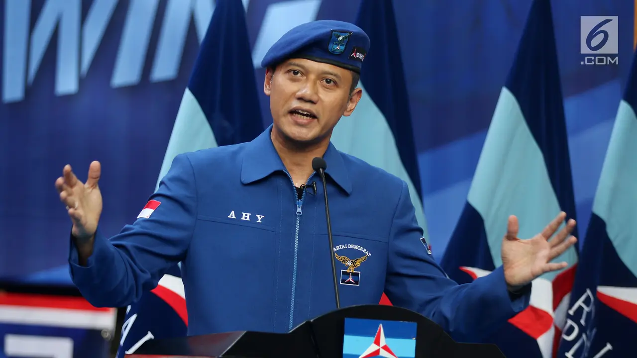 Pake Seragam Demokrat, SBY Kukuhkan Agus Yudhoyono sebegai Kogasma