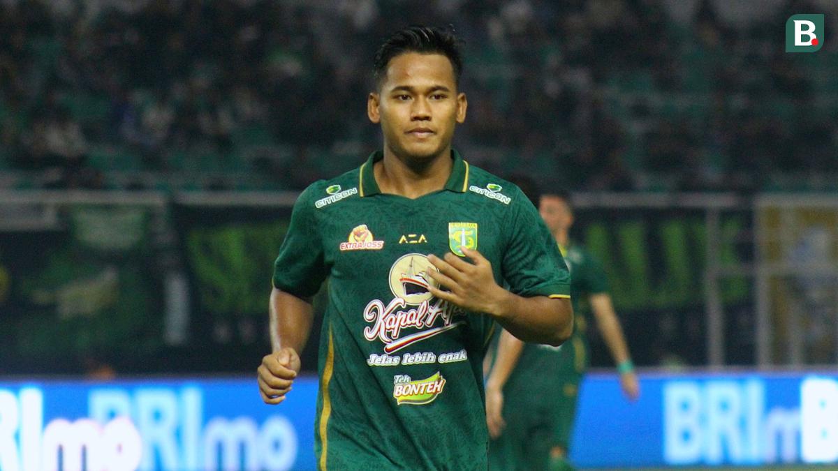 Jadi Starter dalam 2 Laga Terakhir, Toni Firmansyah Makin Klop di Lini Tengah Persebaya: Assist Jadi Awal yang Bagus