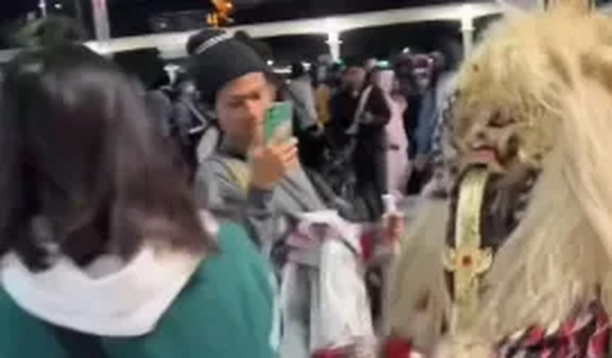 Pro dan Kontra Netizen ‘Hati’hati’<br>
