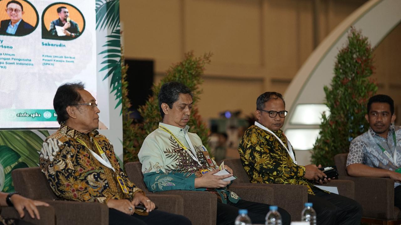 Kementan Gelar Diskusi Bahas Pemberdayaan Sawit Mulai dari Hilirisasi, Kebijakan & Program