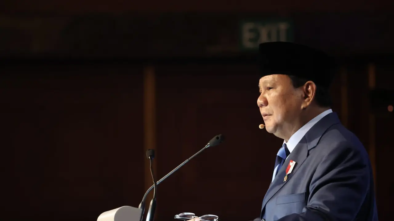 Menteri Pertahanan atau Menhan Prabowo Subianto menyampaikan lima saran untuk resolusi konflik Rusia-Ukraina. Saran tersebut disampaikan Prabowo Subianto dalam forum International Institute for Strategic Studies (IISS) Shangri-La Dialogue 20th Asia Security Summit, Singapura.