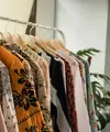 Capsule Wardobe merupakan langkah memulai gaya hidup fashion yang ramah lingkungan dan berkelanjutan. (Foto: unsplash.com/aviv rachmadian).