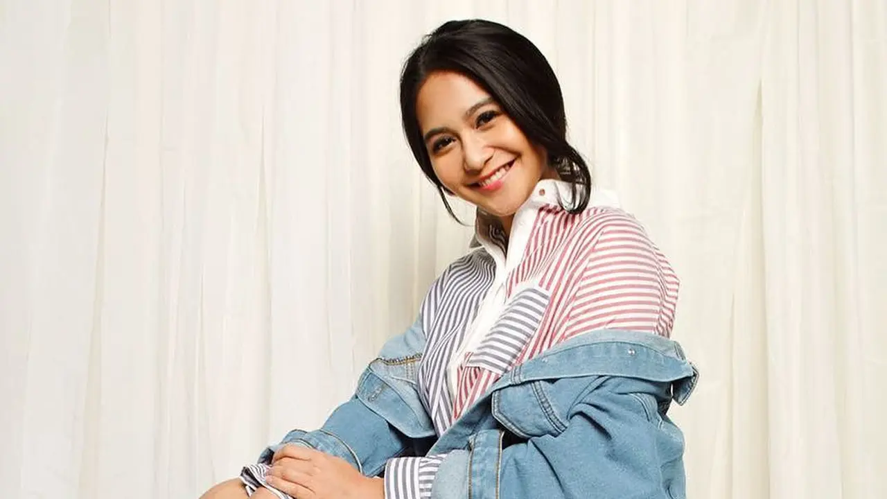 [Bintang] Tak Hanya Nagita Slavina, Gaya Stylish Adiknya Juga Modern Kekinian