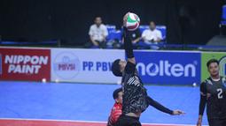 Tim putra Tectona Bandung menaklukkan Bintang Mahameru Sejahtera Bekasi dengan skor 3-1 (25-19, 25-18, 22-25, 25-20). (Dokumentasi PBVSI)