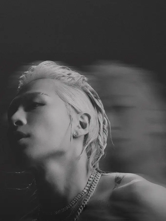 Givenchy dengan Bangga Menunjuk Taeyang Big Bang sebagai Global Ambassador 2023