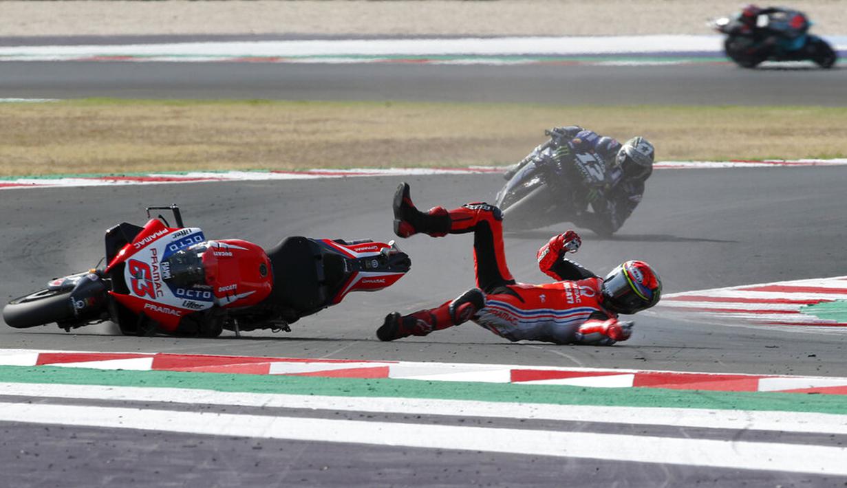 FOTO: Detik-Detik Francesco Bagnaia Terjatuh Saat Memimpin ...