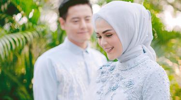 Hanya Lamaran Cut Meyriska Bantah Menikah Dengan Roger Danuarta News Entertainment Fimela Com