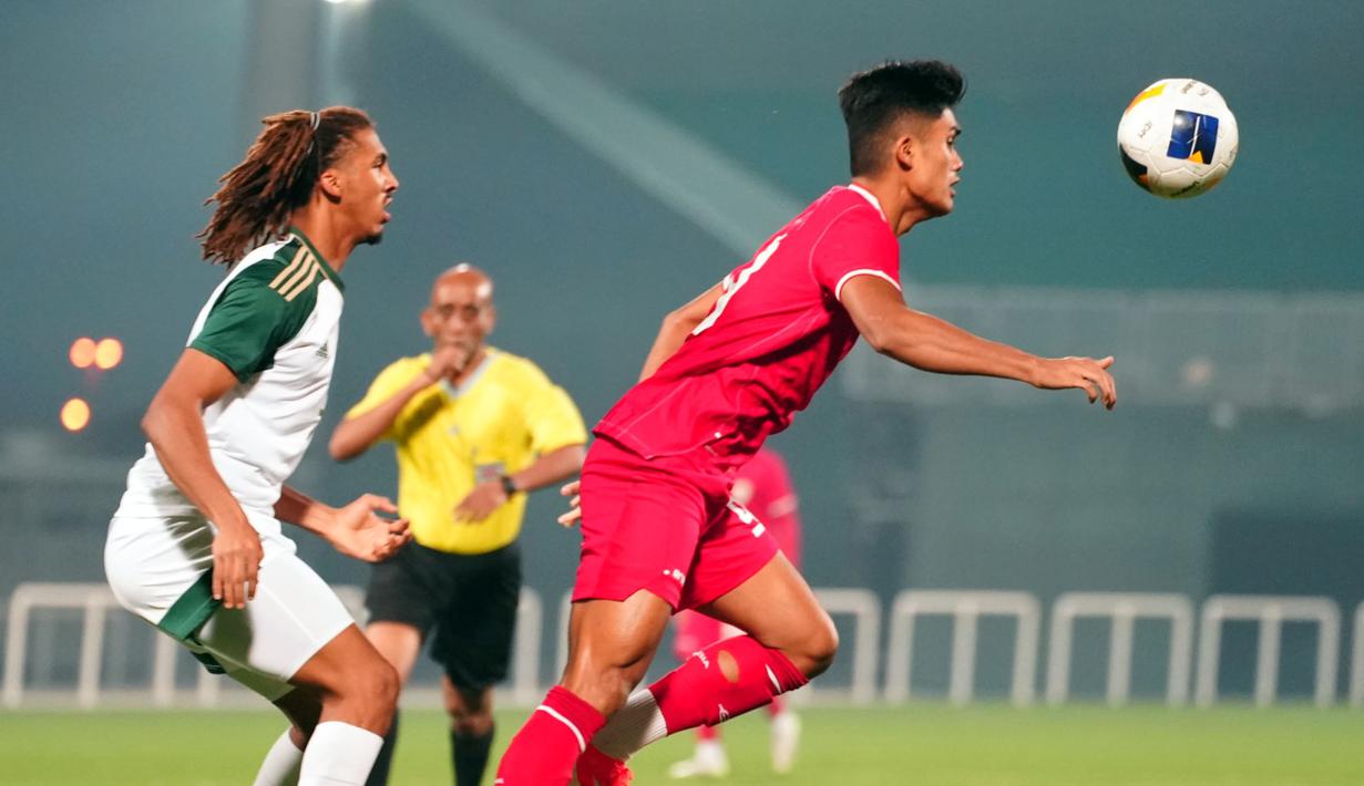 Timnas Indonesia U-23 masih memiliki satu kali lagi laga uji coba sebelum berkiprah di Piala Asia U-23 2024. Garuda Muda akan kembali melawan Uni Emirat Arab (UEA) pada Senin (08/04/2024). (Dok. PSSI)