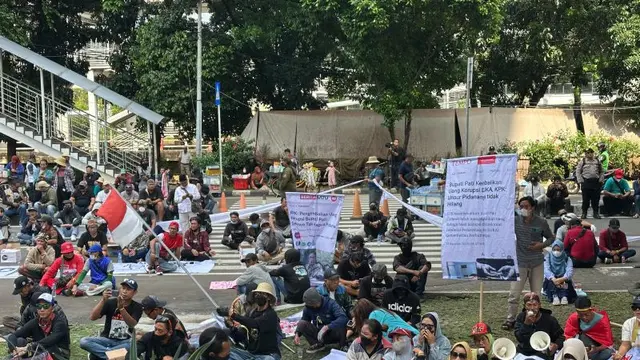 Ratusan Warga Naik Bus dari Pati ke KPK, Desak Kasus Sudewo Diusut Tuntas