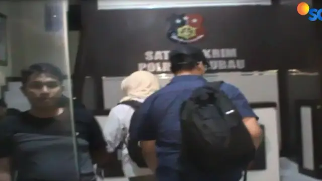 KPK Tangkap Bupati Buton Selatan di Rumah Dinasnya