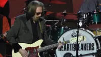 Kabar duka, Tom Petty dari Tom Petty and the Heartbreakers meninggal dunia. (Robyn BECK / AFP)