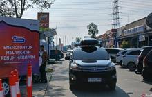 Volume Kendaraan Mudik Lebaran 2026 di Rest Area KM 43 Jakarta-Merak Mulai Ramai