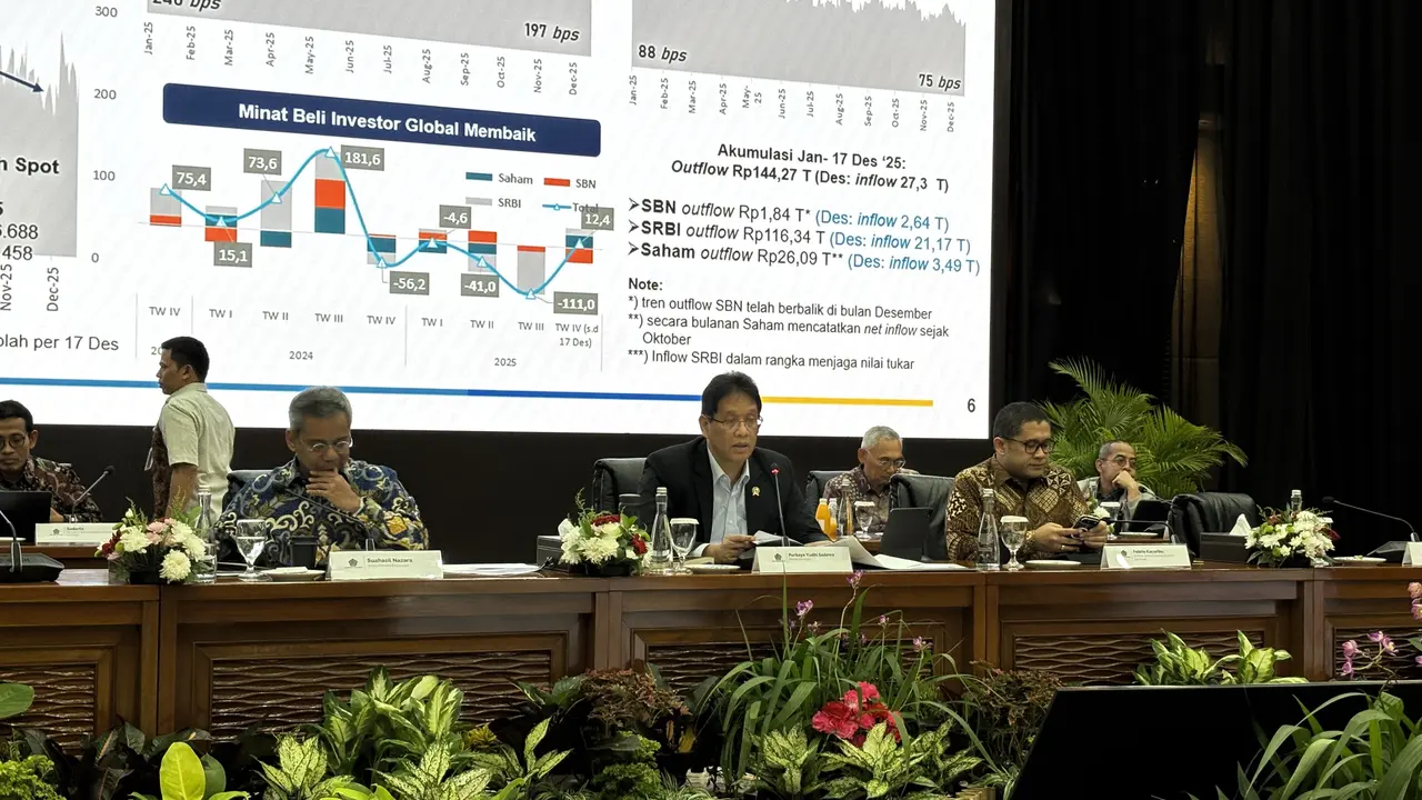 Menteri Keuangan Purbaya Yudhi Sadewa saat Konferensi Pers APBN KiTa Desember, Kamis (18/12/2025). (Foto: Liputan6.com/Tira Santia)