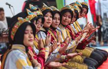 FOTO: Kreativitas Siswa SMKN 38 Jakarta Semarakkan Hardiknas 2024 dengan Pentas Seni Budaya