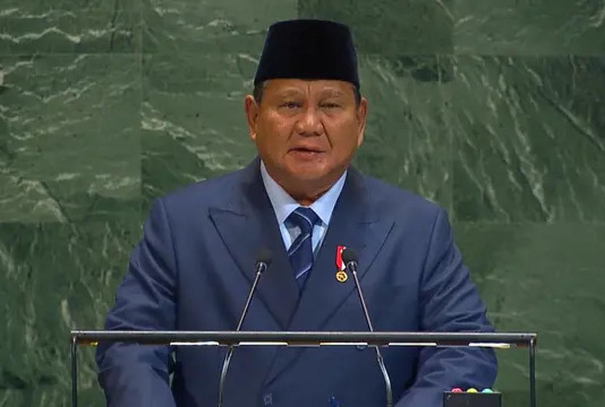Prabowo Beri Target Mendiktisaintek Jadikan UI Masuk Top 100 Univeritas Terbaik Dunia