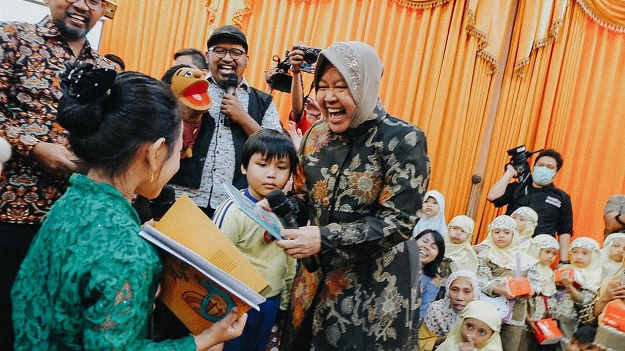 5 Momen Hangat Tri Rismaharini dengan Warga Surabaya