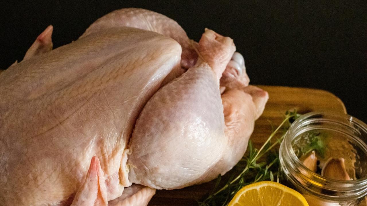 Tanpa Jeruk Nipis, ini 7 Cara Ampuh Menghilangkan Bau Amis pada Ayam