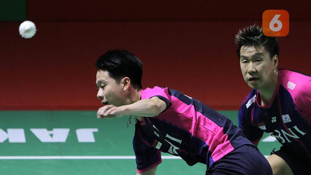 Foto: Melihat Aksi Come Back Gemilang Marcus/Kevin atas Ganda Malaysia yang Loloskan Minions ke Semifinal Daihatsu Indonesia Masters 2022