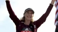 Kathrine Switzer sebelum memulai lari dalam Boston Marathon 2017 (AP)