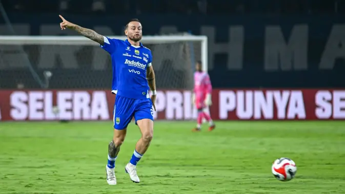 Jelang Duel Kontra Manila Digger, Marc Klok Pastikan Persib Incar Kemenangan