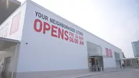 Kehadiran 10 tahun UNIQLO di Indonesia hadirkan Neighborhood Store layaknya di Jepang (UNIQLO Indonesia)