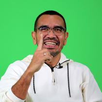 Exco PSSI, Arya Sinulingga memberikan keterangan saat acara Ngobrol Seru BRI Liga 1 di KLY Office, Menteng, Jakarta, Kamis (01/06/2023). (Bola.com/Bagaskara Lazuardi)