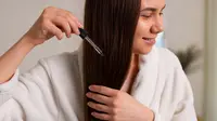 How to Thicken Hair: 6 Simple Tips and Common Mistakes You Should Avoid